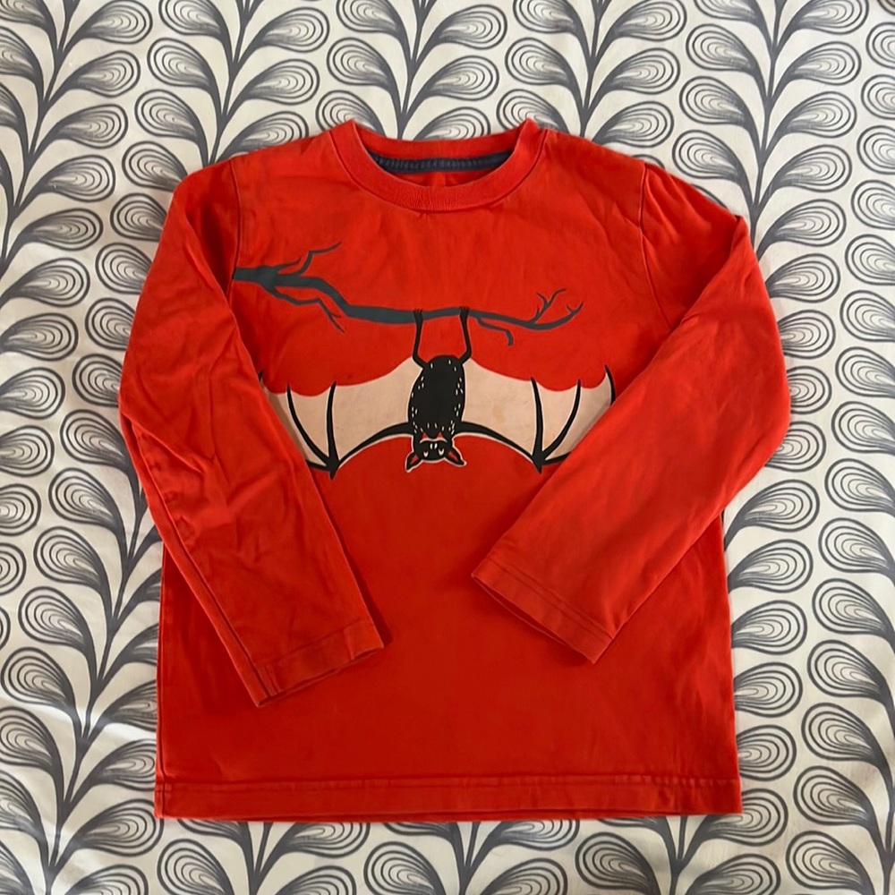 Mini Boden long sleeve tee with upside down bat graphic